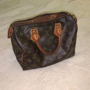 Louis Vuitton Speedy 25